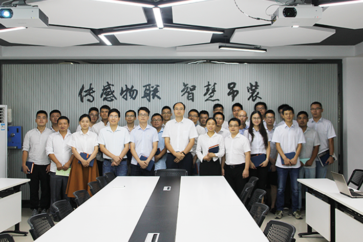 在創(chuàng)新的征途上，工作室就是一個(gè)戰(zhàn)斗堡壘